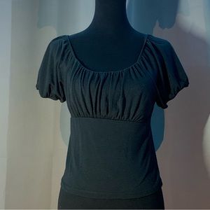 SO Black low-cut blouse